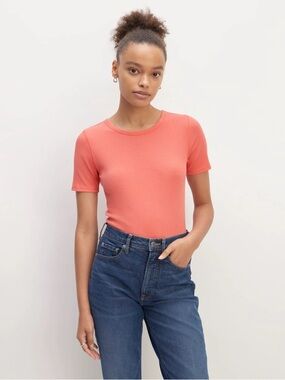 Everlane The Luxe Rib Ribbed Crewneck Short Sleeve Tee in Coral pink size Large